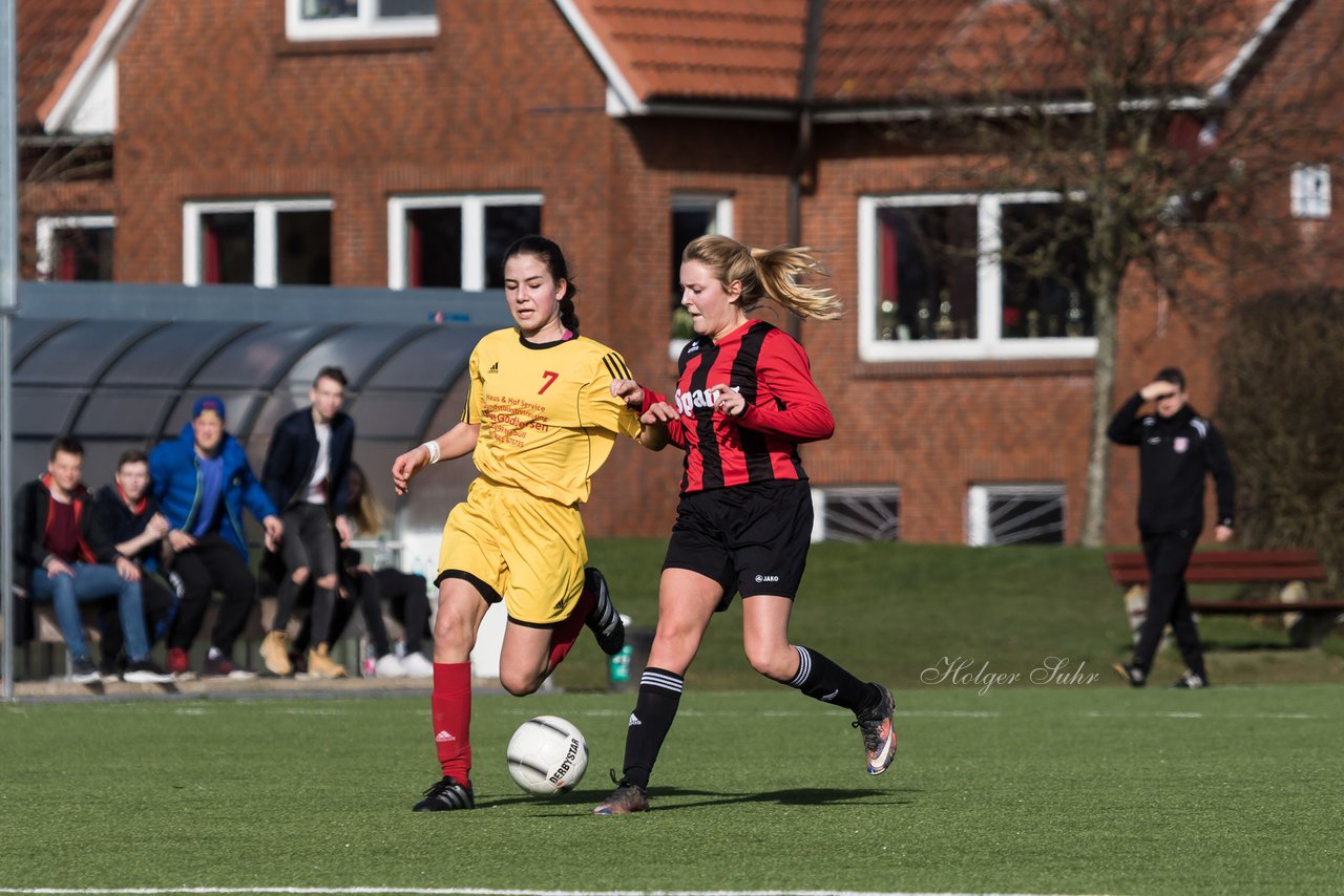 Bild 111 - B-Juniorinnen SG Weststeinburg/Bei - SV Fisia 03 : Ergebnis: 1:2